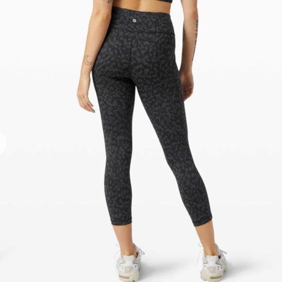 Lululemon Invigorate Legging - Picture 2 of 9